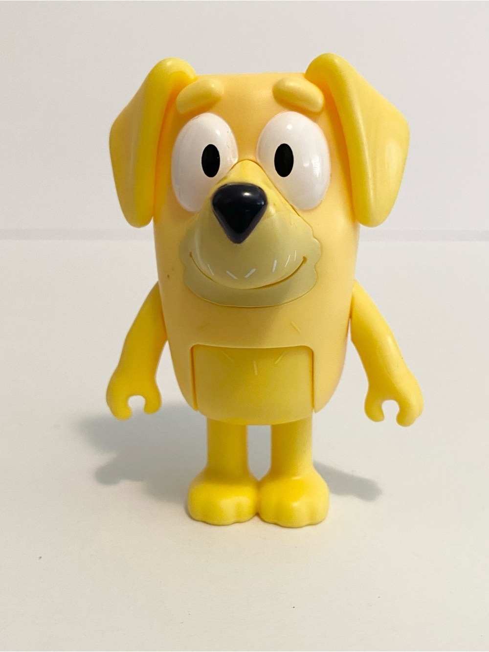 Bluey Family Figures Pat Lucky Dad Disney Toy Yellow Labrador Bluey Bingo Friend